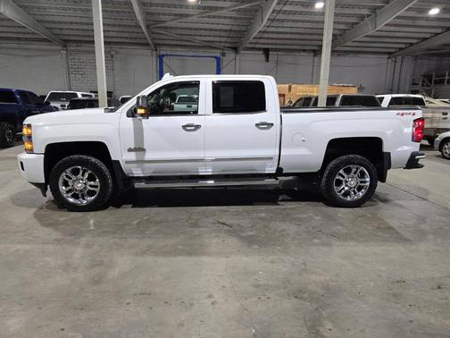 2016 Chevrolet Silverado 2500 High Country