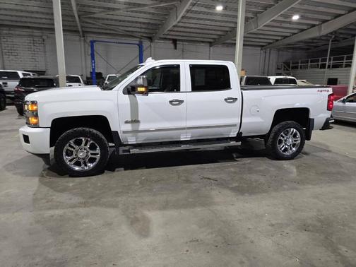 2016 Chevrolet Silverado 2500 High Country