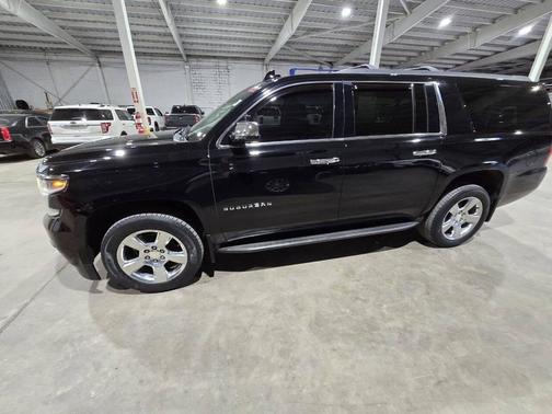 Black 2016 Chevrolet Suburban LT