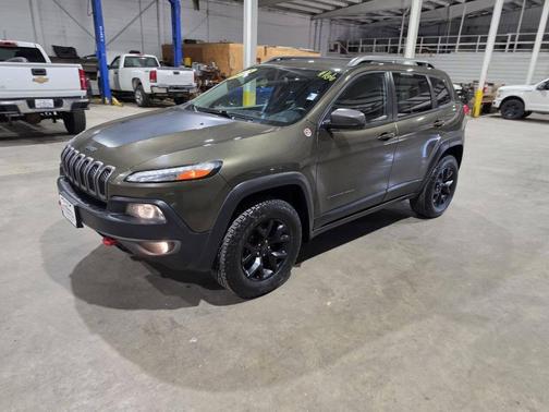 Eco Green Pearlcoat 2015 Jeep Cherokee Trailhawk