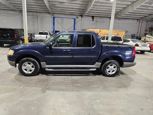 2003 Ford Explorer Sport Trac XLS