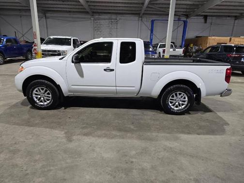 2015 Nissan Frontier SV