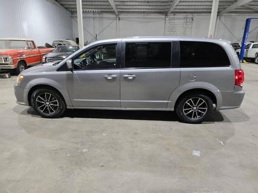 Billet Silver Metallic Clearcoat 2018 Dodge Grand Caravan GT