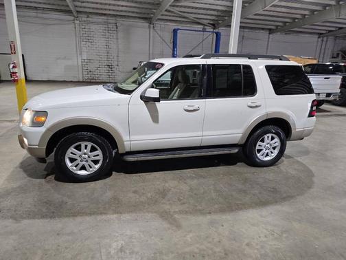2010 Ford Explorer Eddie Bauer