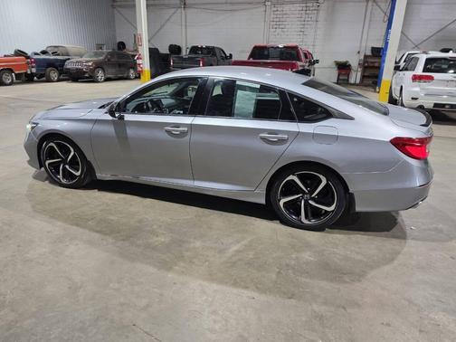Lunar Silver Metallic 2021 Honda Accord Sport SE 1.5T