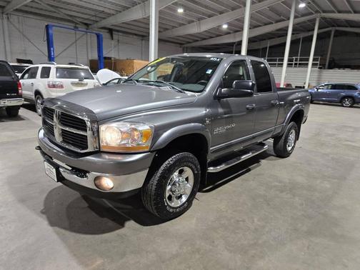 2006 Dodge Ram 2500 SLT Quad Cab