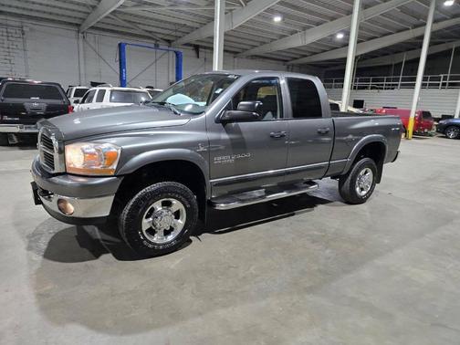 2006 Dodge Ram 2500 SLT Quad Cab