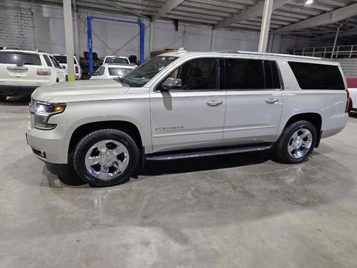 2016 Chevrolet Suburban LTZ