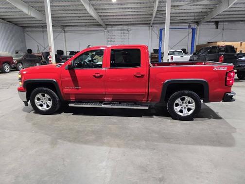 Victory Red 2015 Chevrolet Silverado 1500 2LT