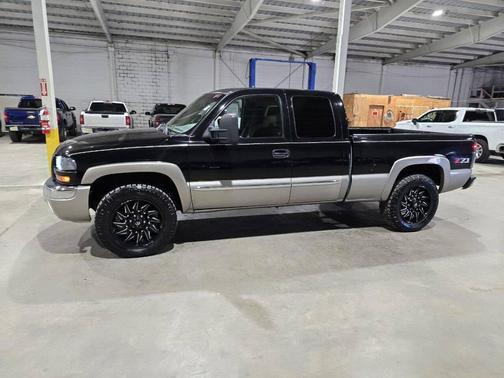 2003 GMC Sierra 1500 SLE Extended Cab