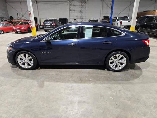 2017 Chevrolet Malibu Premier