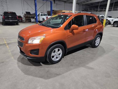 Orange Rock Metallic 2015 Chevrolet Trax LT