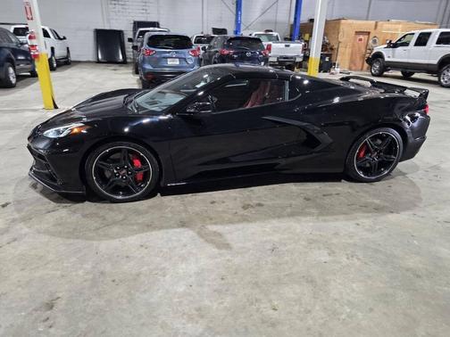 2022 Chevrolet Corvette Stingray w/2LT