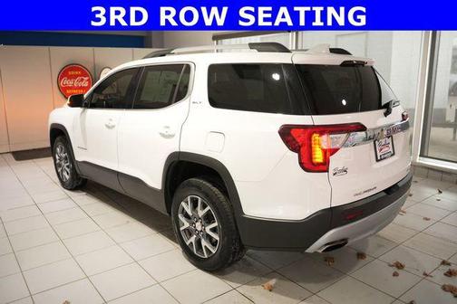 2023 GMC Acadia AWD SLT