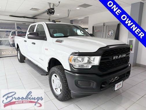 2021 RAM 3500 Tradesman Crew Cab 4x4 8' Box