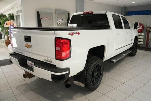 Summit White 2015 Chevrolet Silverado 2500 High Country