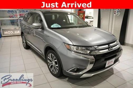 2017 Mitsubishi Outlander SE