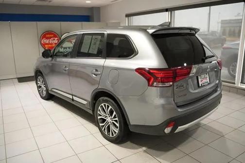 2017 Mitsubishi Outlander SE