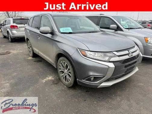 2017 Mitsubishi Outlander SE
