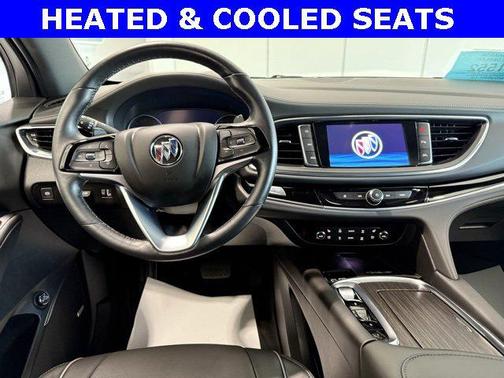 2022 Buick Enclave AWD Avenir