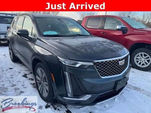 2022 Cadillac XT6 Premium Luxury AWD