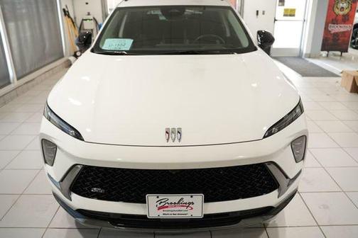 Summit White 2026 Buick Envision Sport Touring AWD