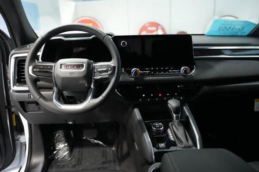 Summit White 2026 GMC Canyon Elevation