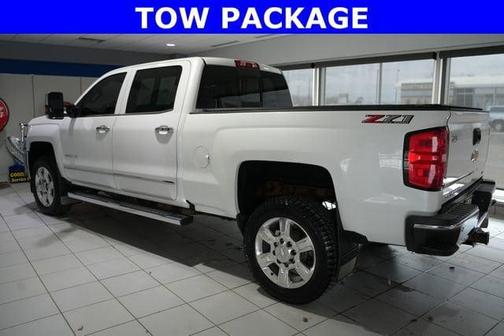Iridescent Pearl Tricoat 2019 Chevrolet Silverado 2500 LTZ