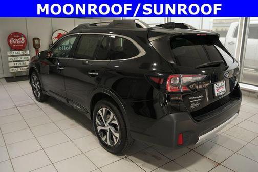 Crystal Black Silica 2022 Subaru Outback Touring XT