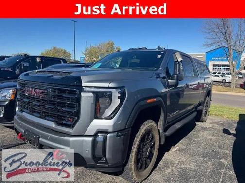 2024 GMC Sierra 2500 AT4