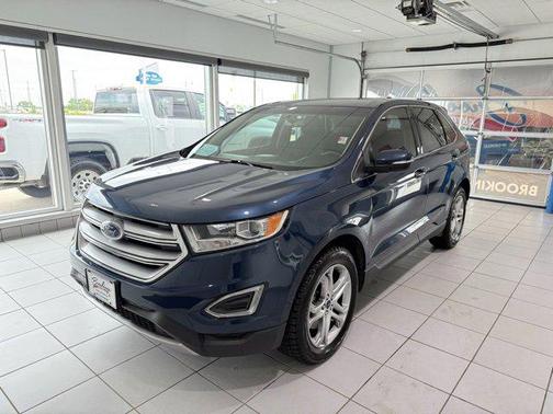 2017 Ford Edge Titanium
