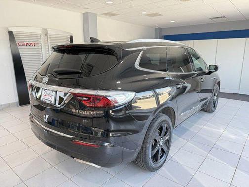 2023 Buick Enclave Essence AWD