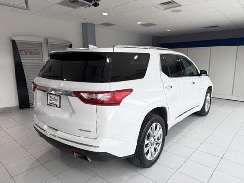 2021 Chevrolet Traverse Premier