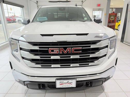 2025 GMC Sierra 1500 SLE