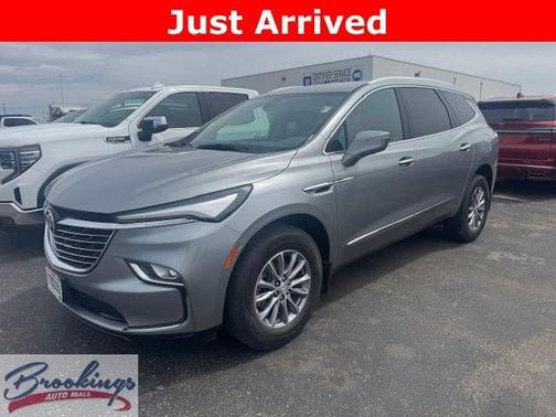 Moonstone Gray Metallic 2024 Buick Enclave Essence AWD