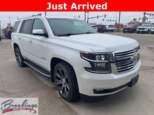 Iridescent Pearl Tricoat 2016 Chevrolet Tahoe LTZ