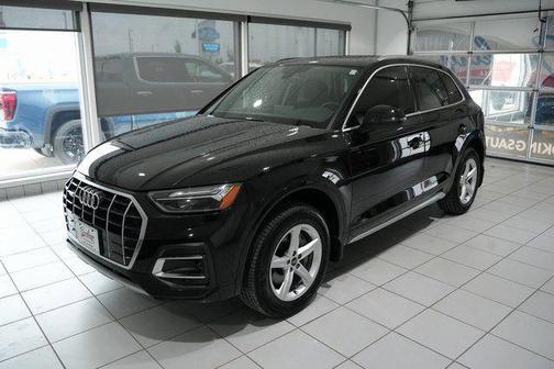 2023 Audi Q5 40 Premium