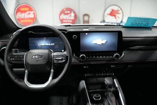 Summit White 2026 Chevrolet Colorado Z71