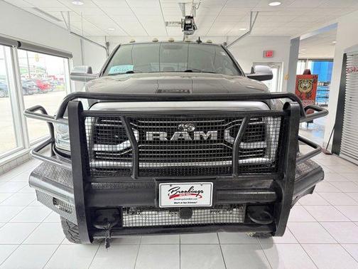 2018 RAM 3500 Limited Mega Cab 4x4 6'4' Box