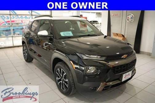 Mosaic Black Metallic 2023 Chevrolet Trailblazer ACTIV