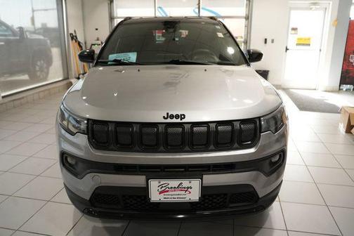 Billet Silver Metallic Clearcoat 2022 Jeep Compass Latitude