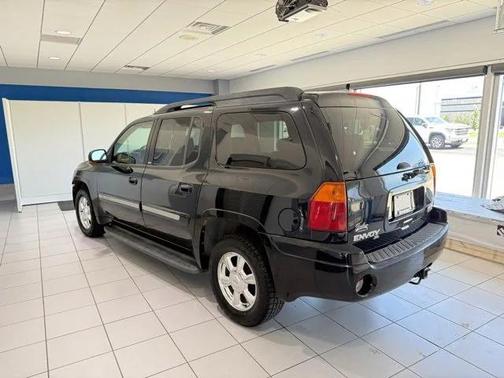 2004 GMC Envoy XL SLT