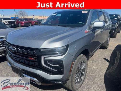 Sterling Gray Metallic 2025 Chevrolet Suburban 4WD Z71