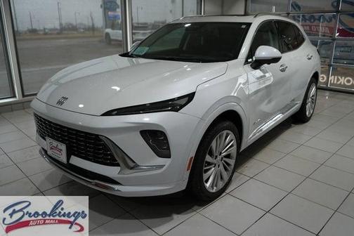 Iridescent White Tricoat 2026 Buick Envision Avenir AWD