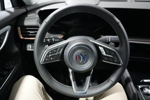 Iridescent White Tricoat 2026 Buick Envision Avenir AWD