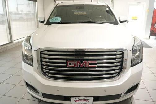 White Frost Tricoat 2016 GMC Yukon SLT