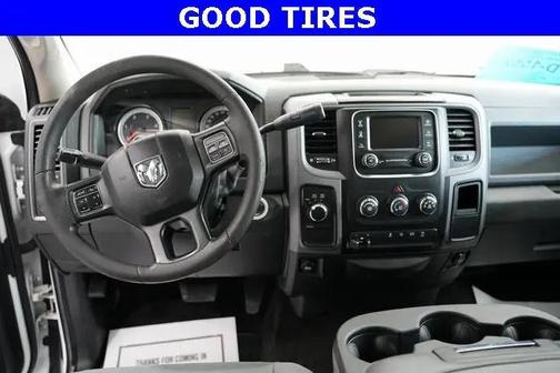 2017 RAM 2500 Tradesman Crew Cab 4x4 8' Box
