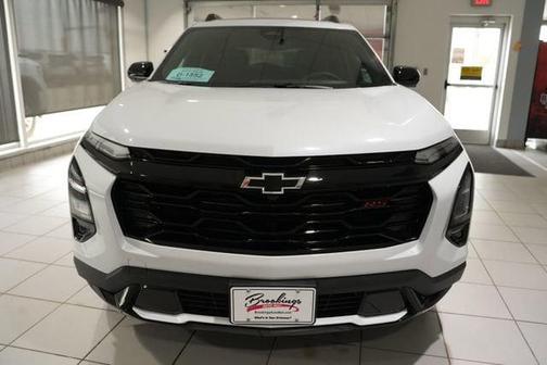 Polar White Tricoat 2026 Chevrolet Equinox AWD RS