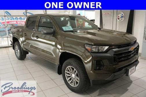 Harvest Bronze Metallic 2023 Chevrolet Colorado LT