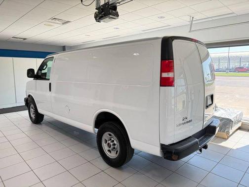 2020 GMC Savana 2500 Work Van